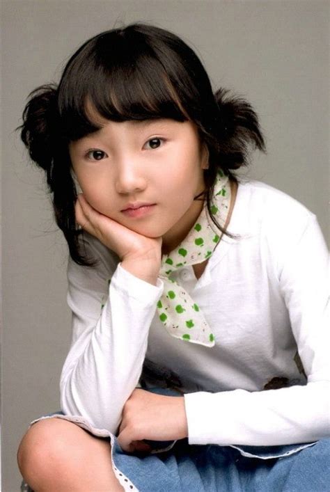 214 david kinley hall | 1407 west gregory drive Poze Lee Ji-eun - Actor - Poza 2 din 2 - CineMagia.ro