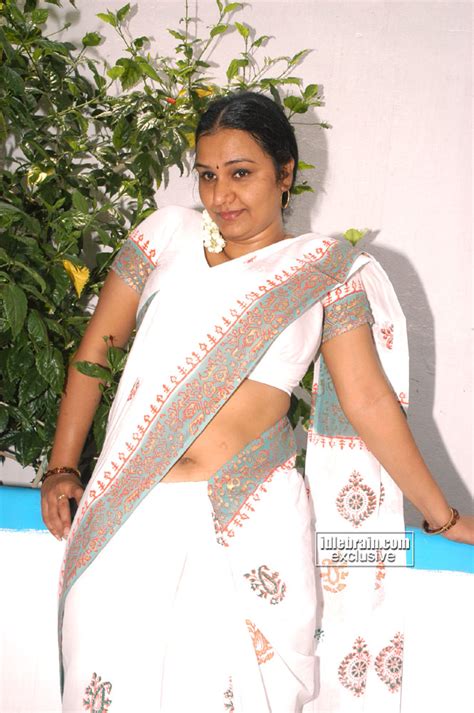 Tolly Girls South Indian Masala Actress Apoorva Photo Album