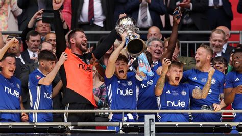 Fc Halifax Town Lift Fa Trophy For Second Time After Victory Over Gateshead Football Video