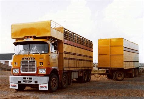 Mack F700 Of United Transport Ltd Livestock Transport In Nz Mack