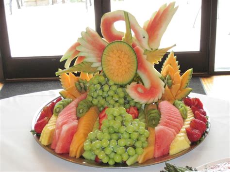 Readers of nita's blog send in unique vegetable and fruit arrangement displays. Fun Stuff Happening At the Office - Fruit Carving ...