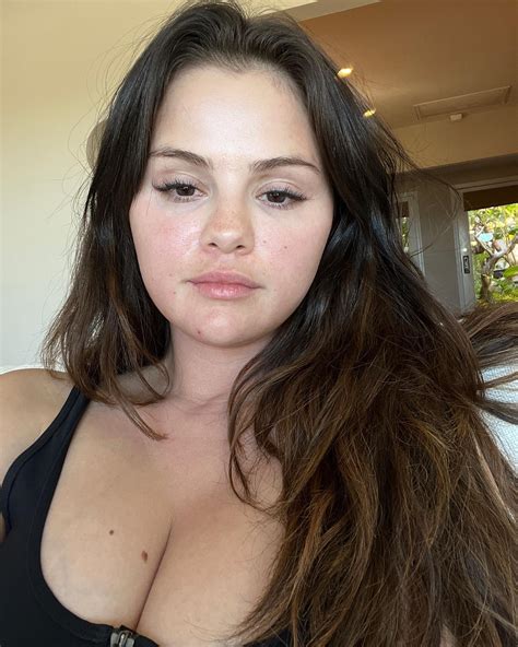 Selena Gomez Cleavage Of The Day