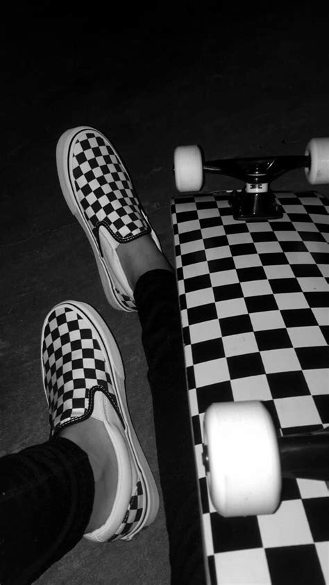 Tons of awesome skate aesthetic wallpapers to download for free. Skateboarding brands #skateboarding #brands - skateboard ...