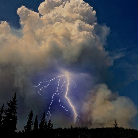 Stunning Image Captures Lightning Strike From Wildfires Pyrocumulus