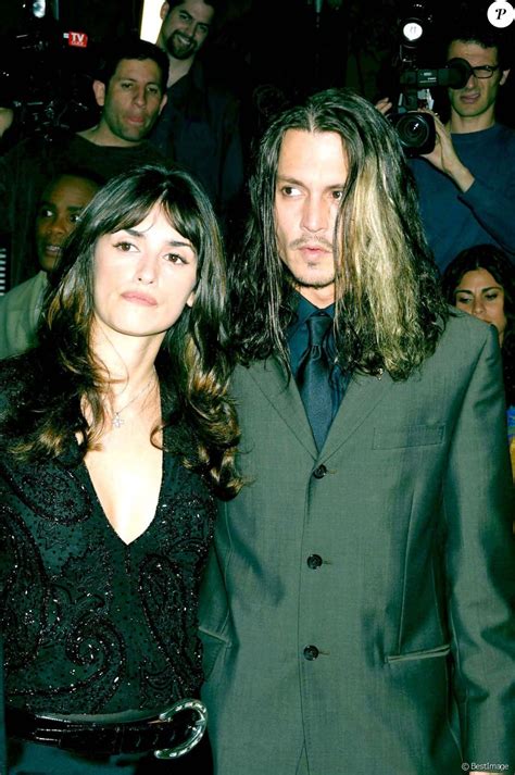 Penélope Cruz Et Johnny Depp à Hollywood En 2001 Purepeople
