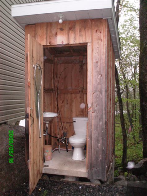 Mid Job Rant Bathrooms Forum Gardenweb Outhouse Bathroom
