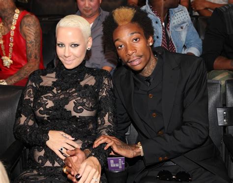 Amber rose tattooed wiz khalifa's name on her thumb. PHOTO Amber Rose gets a tattoo of Wiz Khalifa's face on ...
