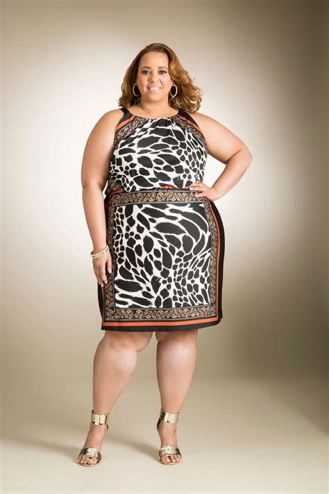 Plus Size Retailer Ashley Stewart Fall 2016 Extended Sizes Campaign