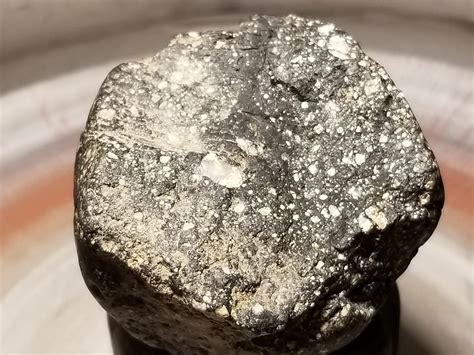 Å 30 Grunner Til Lunar Feldspathic Breccia Meteorite As One Would