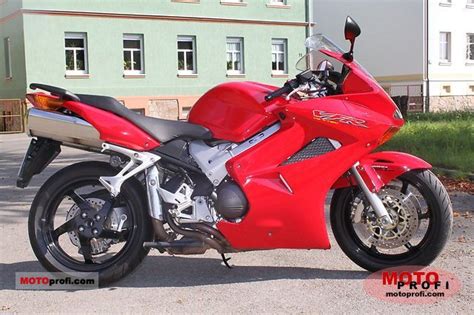 Check out the full technical specs of the honda vfr800f sport touring motorcycle. Honda VFR 800 VTEC 2003 Specs and Photos