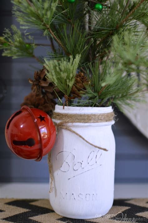 25 Mason Jar Christmas Decor Ideas That Are Another Word For Enchanting