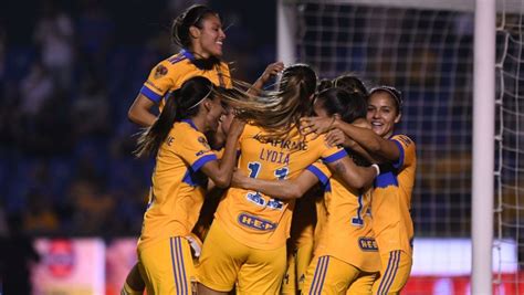 Liga MX Femenil Tigres concretó en el Volcán su goleada ante América y