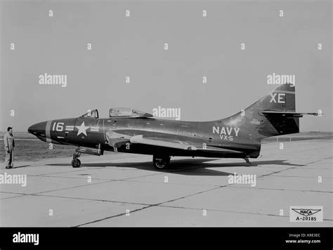 Grumman F9f 8 At Naca 1955 Stock Photo Alamy