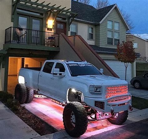 Christmas Lights Are So Last Year Lifted Chevy Trucks Jacked Up