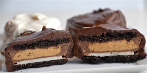 Short And Sweet Chocolate Dipped Peanut Butter Cup Stuffed Oreos I Sing In The Kitchen