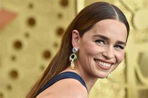 Emilia Clarke Lists Venice Los Angeles Home For Sale For 4995m Observer