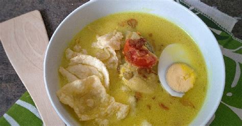 Masakan soto yang satu ini berbeda dengan resep soto ayam santan khas bogor kuah kuning, karena kuah soto ini tanpa menggunakan kunyit. 1.536 resep soto ayam santan enak dan sederhana ala ...