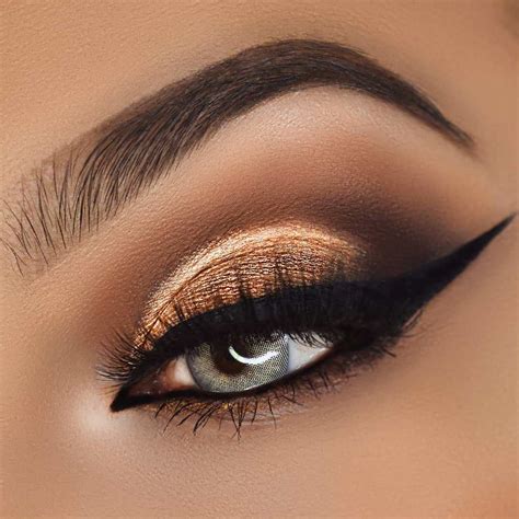 19 Glam Eye Makeup Ideas For Eye Catching Party Look Eye Shadow Glamorous Eye Makeup Ideas
