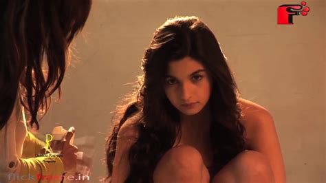 Alia Bhatt Showing Boobs On Hot Sexy Photoshoot Hd P Youtube