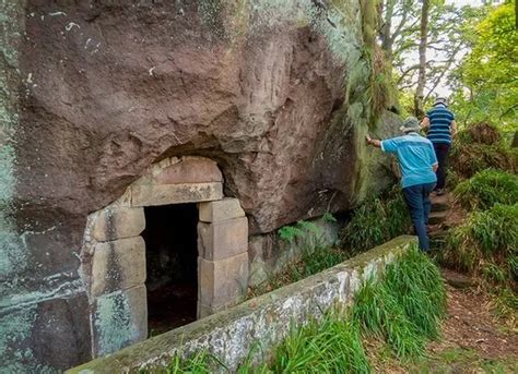 Best Peak District Caves To Explore With Underground Lakes And Carvings