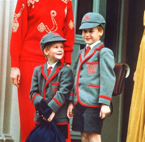 Bei harrys und meghans traumhochzeit war jasper pagenjungen. Ein Leben in Bildern: Prinz William - Liebling der Briten ...