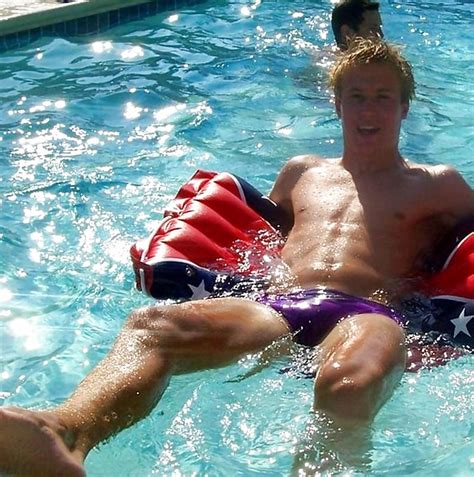 Boys Bodys Lycra Speedo Bulges Swimmer 67 Pics Xhamster