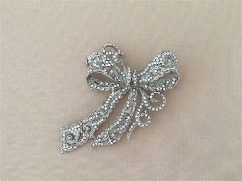 large crystal bow brooch pin