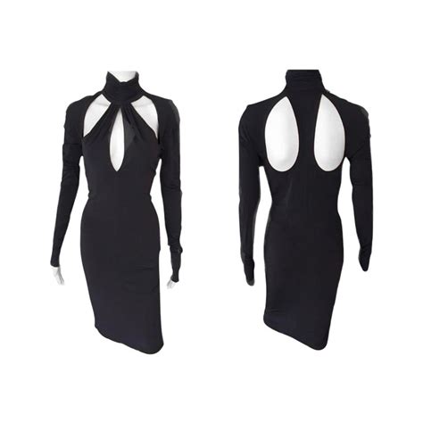 Versace Fw 2005 Runway Plunging Neckline Cutout Black Dress For Sale