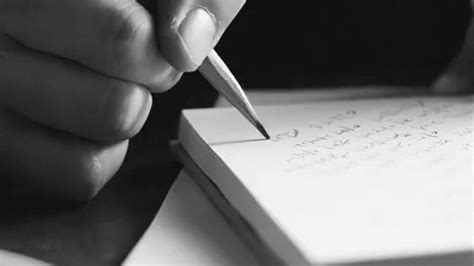 Poesía De Amor GIF Writing Note Discover Share GIFs