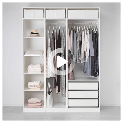 Faced by two flatpacks, one small and one large. Armoire Dressing Ikea Hopen - Idéemeubleconception.fr