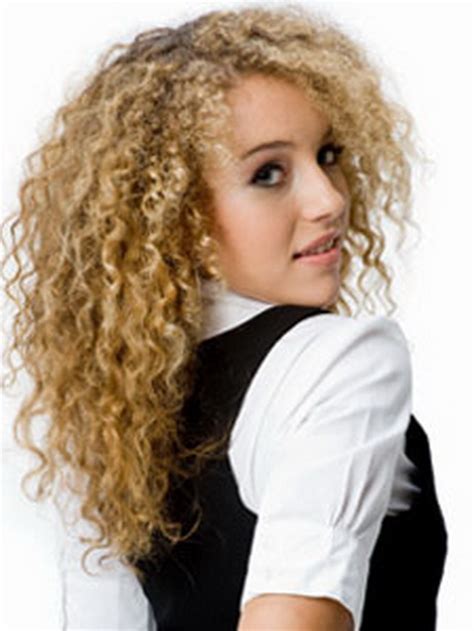 Funky tight curly hair ideas one of the easiest ways to get perfect long tight curly hair is to have a weave put in. Tight curly hairstyles