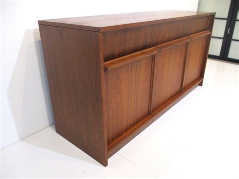American Walnut Stereo Record Cabinet By Barzilay For Sale At 1stdibs