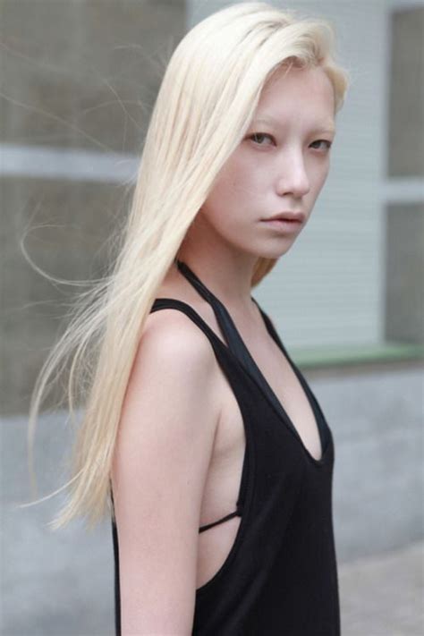 A drastic hair change is shockingly powerful. albino asian - Google Search | Albino model, Vitiligo ...