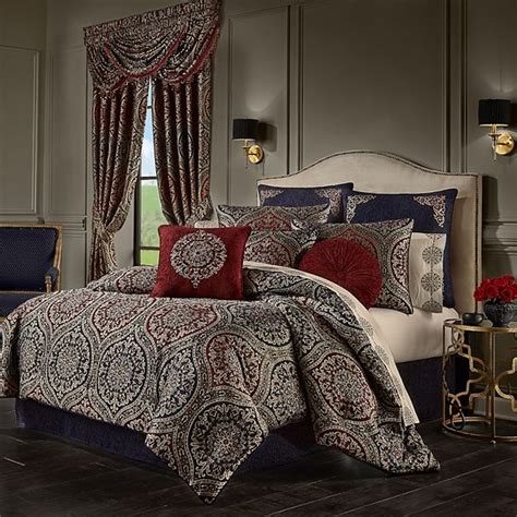 Five Queens Court Tamera Comforter Set With Shams