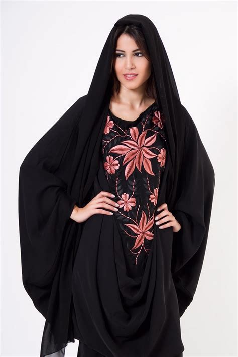 Dubai Abaya Collection 2013 Emirati Abaya Hijab Fashion 2013 2014 Clothing9store Pk