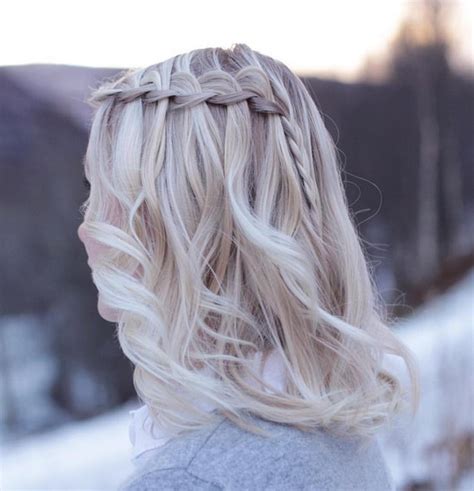 Grad hairstyles quince hairstyles prom hairstyles for short hair down hairstyles pretty hairstyles easy hairstyles wedding hairstyles homecoming hairstyles down cute hairstyles with braids. 21 Gorgeous Homecoming Hairstyles for All Hair Lengths ...