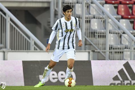 Filippo ranocchia profile in football manager 2021. La Juventus d'accord pour prêter son jeune espoir ...