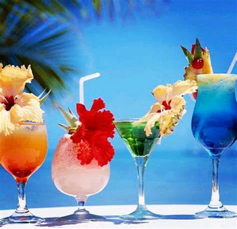 Tropical Drinks Summer Drink Cocktails Tropical Drink Beach Cocktails