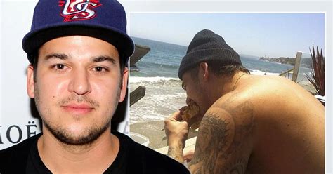 Rob Kardashian Shares Topless Throwback Picture Days After Deleting Everything From Instagram