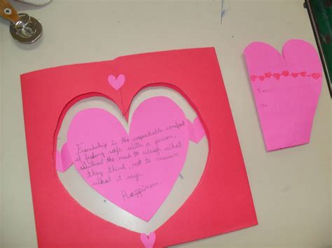 Las relaciones entre ambos países son tan tensas que el departamento de estado de ee.uu. E.E.B. POPS: O DIA DOS NAMORADOS NOS ESTADOS UNIDOS