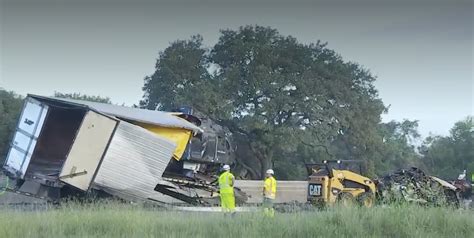 Truck Straddles Both Directions Of I 35 After Fiery Crash That Injured