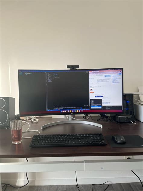 Just Switched From Multi Monitor To 35 Inches Ultrawide Screen Split
