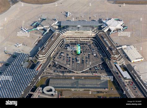 Cologne Airport Banque De Photographies Et Dimages à Haute Résolution