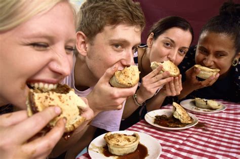 Young Vegans Chilli Pie Eating Contest | Things to do in London