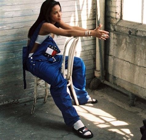 Aaliyah For Tommy Hilfiger 1996 Insp Pinterest Mode Kläder Och