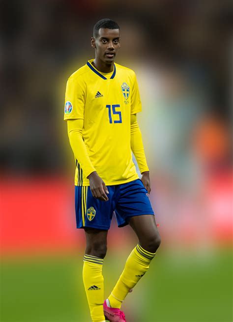Great charisma, and is a king around women. Alexander Isak - Wikipedia