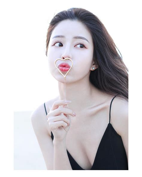 Instagram Wxin511 1p Wxin511 温心 Actor Actress 演员 演員 女演员 女演員 明星 女明星 배우
