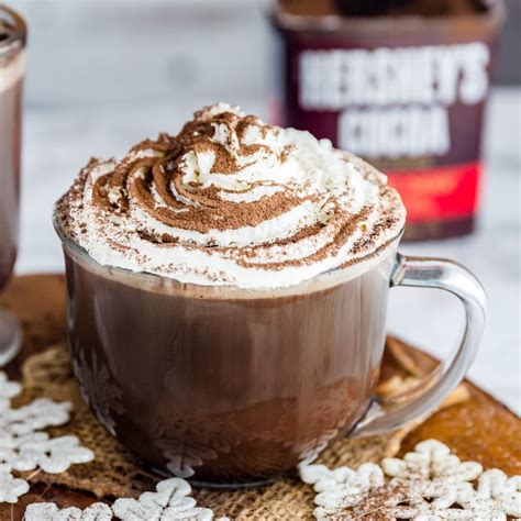 Skip The Expensive Drive Through Coffee And Make Your Own Mocha Coffee Drink At Home This Easy