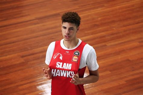 Lamelo Ball Creating Nba Draft Buzz With Fast Start In Australia Los