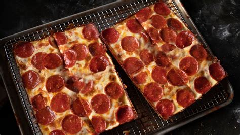 Jet's Pizza celebrating 41st anniversary with 41% off pizzas [On Monday